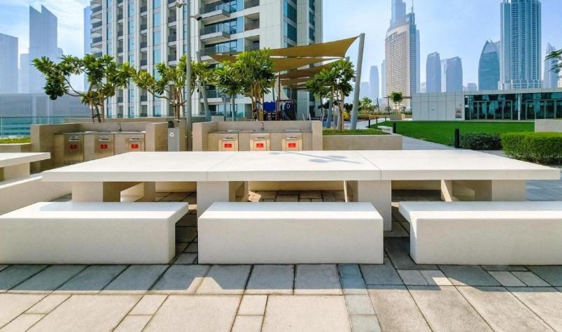 Apartment Luxurious 2-br In Downtown *